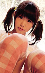 Momo Hirai's Picture