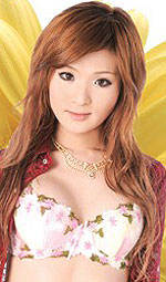 Momo Hirari's Picture