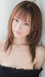 Emiru Momose's Picture